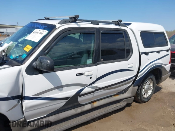 2002 Ford Explorer Sport Trac Value z VIN 1FMZU77E42UC81703, wystawiony jako IAAI lot #42091104 z przebiegiem 232 563 mil mil oraz . Historia ofert i sprzedaży dostępna na DreamBid. Obrazek 14.