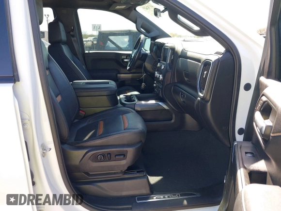 2021 GMC Sierra 1500 AT4 with VIN 1GTU9EET6MZ178665, listed as a IAAI auction lot 41765746 with 113,526 mi miles. Bid and sale history available at carsss.com. Image 5.