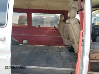1989 Ford Econoline Cargo with VIN 1FTEE14Y2KHC41026, listed as a Copart auction lot 49440055 with 54,481 mi miles and Salvage Title. Bid and sale history available at DreamBid. Image 10.