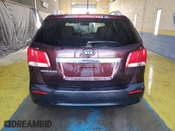 2011 Kia Sorento LX with VIN 5XYKTDA28BG109682, listed as a Copart auction lot 47684835 with 164,381 mi miles and Clean Title. Bid and sale history available at carsss.com. Image 6.