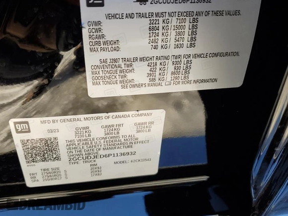2023 Chevrolet Silverado 1500 with VIN 2GCUDJED6P1136932, listed as a Copart auction lot 87827415 with 9,500 mi miles and Salvage Title. Bid and sale history available at DreamBid. Image 12.