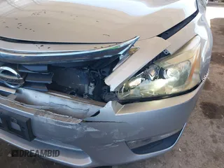 2015 Nissan Altima 2.5 SV with VIN 1N4AL3AP2FC146003, listed as a IAAI auction lot 41657030 with 127,489 mi miles. Bid and sale history available at carsss.com. Image 6.