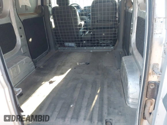 2015 Chevrolet City Express Cargo LT z VIN 3N63M0ZN5FK694828, wystawiony jako IAAI lot #41795345 z przebiegiem 220 533 mil mil oraz . Historia ofert i sprzedaży dostępna na DreamBid. Obrazek 8.