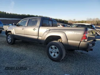 2015 Toyota Tacoma PreRunner with VIN 3TMKU4HN2FM043748, listed as a Copart auction lot 88764915 with 160,731 mi miles and Salvage title. Bid and sale history available at DreamBid. Image 2.