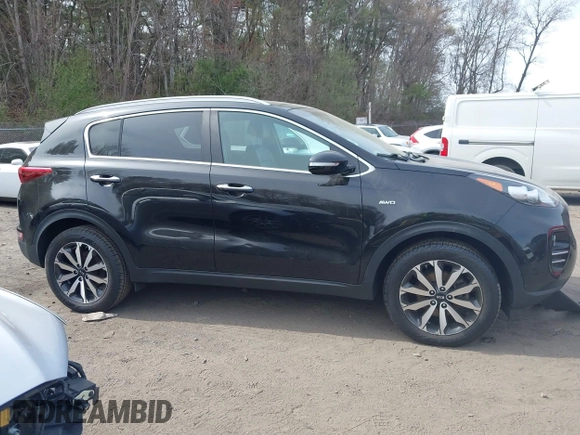 2017 Kia Sportage EX z VIN KNDPNCAC9H7152016, wystawiony jako IAAI lot #42082483 z przebiegiem 87 539 mil mil oraz . Historia ofert i sprzedaży dostępna na DreamBid. Obrazek 13.