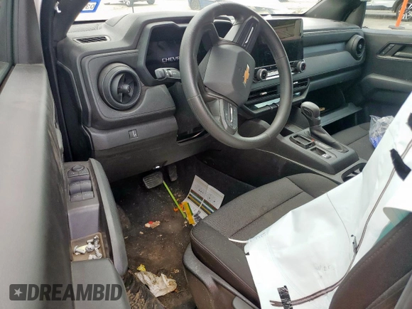 2024 Chevrolet Colorado 2WD Work Truck with VIN 1GCGSBEC2R1107923, listed as a Copart auction lot 58569805 with 32,419 mi miles and Salvage title. Bid and sale history available at DreamBid. Image 8.