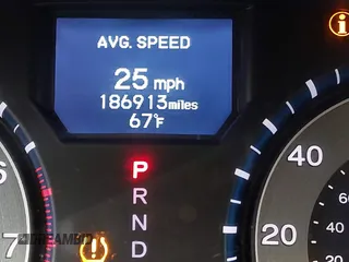 2012 Honda Odyssey Touring with VIN 5FNRL5H99CB071010, listed as a IAAI auction lot 41651233 with 186,913 mi miles. Bid and sale history available at carsss.com. Image 16.