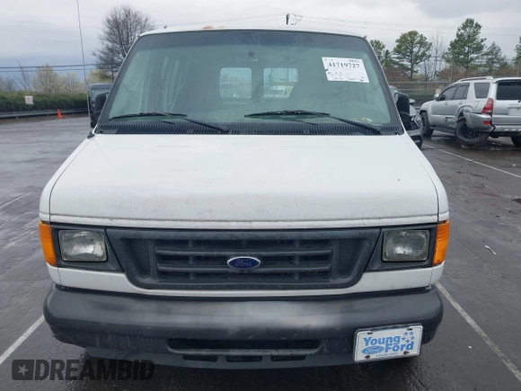 2004 Ford Econoline Cargo with VIN 1FTRE14W94HA87305, listed as a IAAI auction lot 41719727 with Not Provided miles. Bid and sale history available at carsss.com. Image 6.
