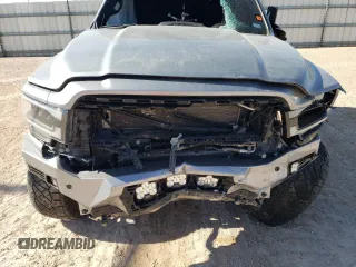2022 Ram 2500 Big Horn z VIN 3C6UR5ML6NG342037, wystawiony jako Copart lot #88340935 z przebiegiem 45 208 mil mil oraz Szkoda całkowita • Salvage title. Historia ofert i sprzedaży dostępna na DreamBid. Obrazek 11.
