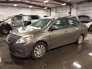 2014 Nissan Versa SV with VIN 3N1CN7AP2EK455471, listed as a IAAI auction lot 41585696 with 167,366 mi miles. Bid and sale history available at carsss.com. Image 17.
