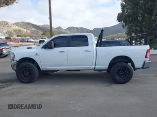 2019 Ram 2500 Lone Star with VIN 3C6UR5DL7KG544980, listed as a IAAI auction lot 41933163 with 184,151 mi miles and . Bid and sale history available at DreamBid. Image 14.