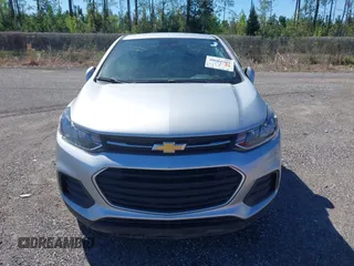 2021 Chevrolet Trax LS with VIN KL7CJKSB7MB306320, listed as a IAAI auction lot 40602503 with 1 mi miles. Bid and sale history available at carsss.com. Image 12.
