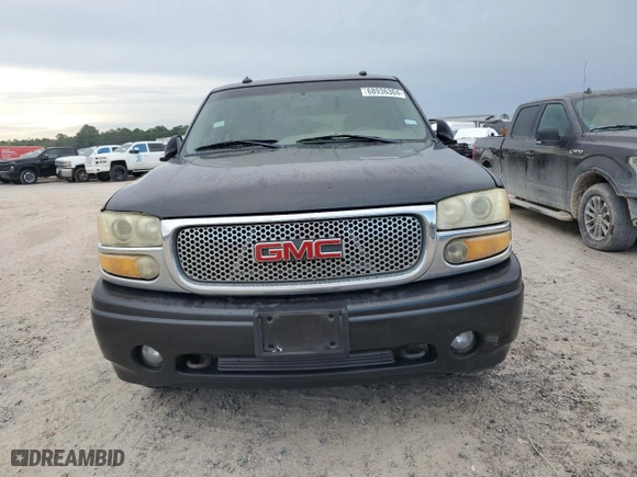 2003 GMC Yukon Denali with VIN 1GKEK63UX3J336663, listed as a Copart auction lot 68936304 with 203,294 mi miles and Clean Title. Bid and sale history available at carsss.com. Image 5.