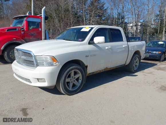 2009 Dodge Ram 1500 SLT with VIN 1D3HV13T19S739001, listed as a IAAI auction lot 41790075 with 166,277 mi miles. Bid and sale history available at carsss.com. Image 17.