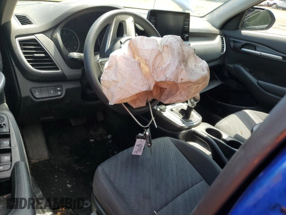 2023 Kia Seltos LX z VIN KNDEPCAA3P7428186, wystawiony jako Copart lot #56299225 z przebiegiem Nie podano mil oraz Szkoda całkowita • Salvage title. Historia ofert i sprzedaży dostępna na DreamBid. Obrazek 8.
