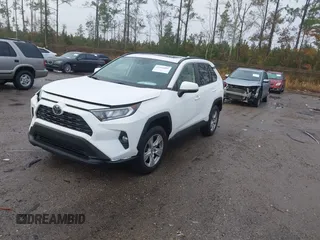 2019 Toyota RAV4 XLE with VIN JTMW1RFV8KD006767, listed as a IAAI auction lot 41126402 with 69,913 mi miles. Bid and sale history available at carsss.com. Image 17.