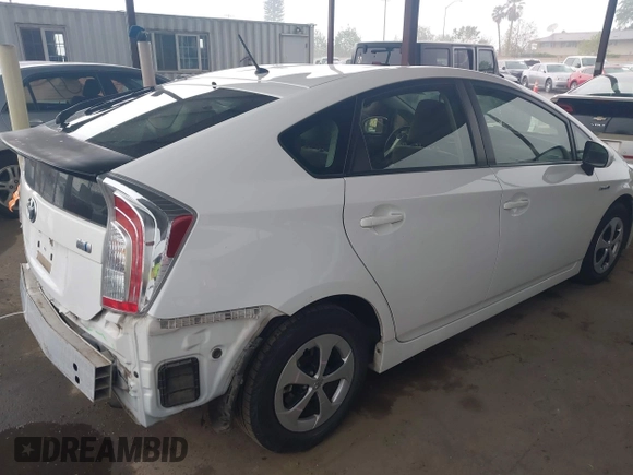 2015 Toyota Prius Four with VIN JTDKN3DU8F1919028, listed as a IAAI auction lot 41936329 with 73,001 mi miles. Bid and sale history available at carsss.com. Image 4.