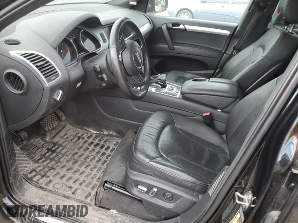 2014 Audi Q7 z VIN WA1DMCFE3ED008419, wystawiony jako Copart lot #56144315 z przebiegiem Nie podano mil oraz Szkoda całkowita • Salvage title. Historia ofert i sprzedaży dostępna na DreamBid. Obrazek 7.