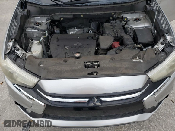 2018 Mitsubishi Outlander SE z VIN JA4AP3AW4JU019580, wystawiony jako Copart lot #66179125 z przebiegiem 81 508 mil mil oraz Szkoda całkowita • Salvage title. Historia ofert i sprzedaży dostępna na DreamBid. Obrazek 12.