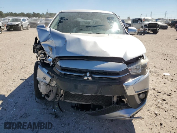 2019 Mitsubishi Outlander SE with VIN JA4AP4AU6KU022258, listed as a Copart auction lot 49253235 with 101,876 mi miles and Salvage title. Bid and sale history available at DreamBid. Image 5.