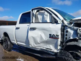 2014 Ram 2500 Tradesman with VIN 3C6TR5CT1EG234972, listed as a IAAI auction lot 40605313 with 170,001 mi miles. Bid and sale history available at carsss.com. Image 14.