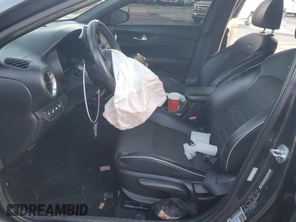 2021 Kia Forte GT-Line z VIN 3KPF34AD9ME351898, wystawiony jako Copart lot #87957335 z przebiegiem 57 633 mil mil oraz Szkoda całkowita • Salvage title. Historia ofert i sprzedaży dostępna na DreamBid. Obrazek 7.