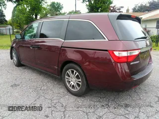 2013 Honda Odyssey LX с VIN 5FNRL5H23DB052215, выставлен на аукционе IAAI как лот 42389009 с пробегом 103 933 миль миль и . История ставок и продаж доступна на DreamBid. Изображение 3.