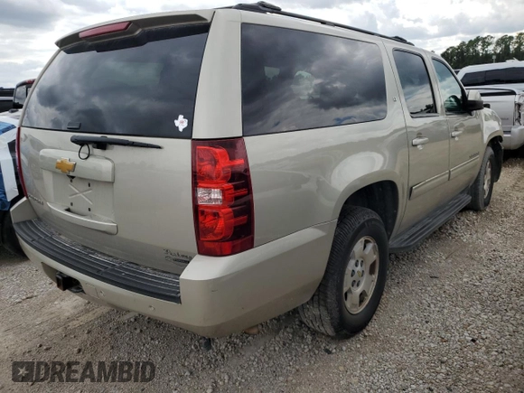 2014 Chevrolet Suburban LT with VIN 1GNSCJE03ER108444, listed as a Copart auction lot 66080644 with 181,519 mi miles and Salvage Title. Bid and sale history available at carsss.com. Image 3.