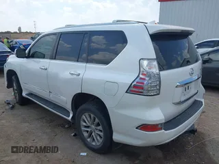 2018 Lexus GX 460 z VIN JTJBM7FX2J5206433, wystawiony jako IAAI lot #41864138 z przebiegiem Nie podano mil oraz . Historia ofert i sprzedaży dostępna na DreamBid. Obrazek 3.