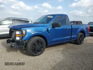 2023 Ford F-150 XL with VIN 1FTMF1C57PKF39081, listed as a Copart auction lot 48492255 with 32,555 mi miles and Clean title. Bid and sale history available at DreamBid. Image 1.