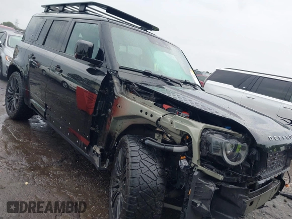 2020 Land Rover Defender X with VIN SALEXEEU9L2030559, listed as a IAAI auction lot 42323334 with 41,325 mi miles and . Bid and sale history available at DreamBid. Image 19.