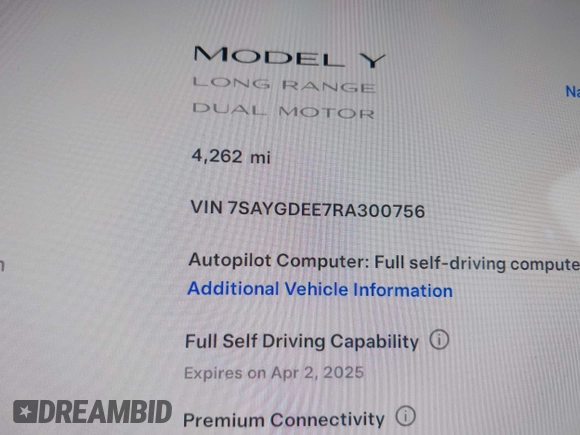 2024 Tesla Model Y Long Range z VIN 7SAYGDEE7RA300756, wystawiony jako IAAI lot #41922910 z przebiegiem 4 262 mil mil oraz . Historia ofert i sprzedaży dostępna na DreamBid. Obrazek 16.