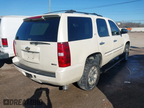 2008 Chevrolet Tahoe LTZ с VIN 1GNFK13048R224974, выставлен на аукционе IAAI как лот 41659213 с пробегом 291 224 миль миль и . История ставок и продаж доступна на DreamBid. Изображение 4.