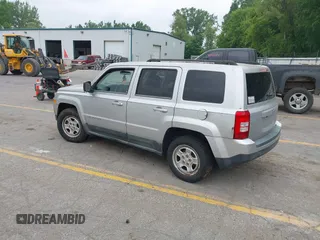 2011 Jeep Patriot Sport с VIN 1J4NT1GB2BD173809, выставлен на аукционе IAAI как лот 42482719 с пробегом 154 401 миль миль и . История ставок и продаж доступна на DreamBid. Изображение 3.