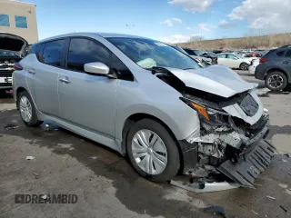 2025 Nissan LEAF S with VIN 1N4AZ1BV9SC561541, listed as a Copart auction lot 50654445 with 5,496 mi miles and Salvage Title. Bid and sale history available at carsss.com. Image 4.
