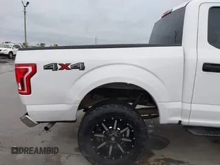 2015 Ford F-150 XLT with VIN 1FTEW1EP7FKE61564, listed as a IAAI auction lot 41889545 with 152,057 mi miles. Bid and sale history available at carsss.com. Image 18.