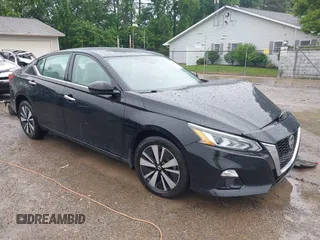 2019 Nissan Altima SV с VIN 1N4BL4DW6KC243888, выставлен на аукционе IAAI как лот 42361176 с пробегом 82 983 миль миль и . История ставок и продаж доступна на DreamBid. Изображение 1.