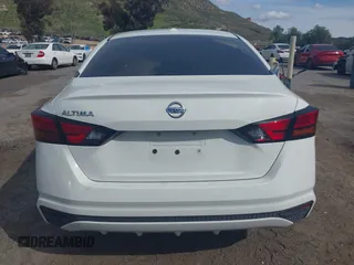 2020 Nissan Altima 2.5 S with VIN 1N4BL4BV3LC141251, listed as a IAAI auction lot 41922056 with 43,170 mi miles. Bid and sale history available at carsss.com. Image 16.