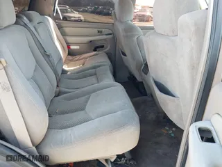 2003 Chevrolet Tahoe LT with VIN 1GNEC13Z33R190168, listed as a IAAI auction lot 41858522 with 359,289 mi miles. Bid and sale history available at carsss.com. Image 8.