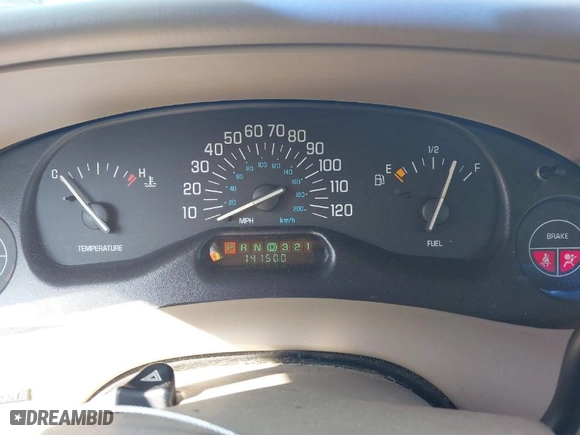 2000 Buick Century Custom with VIN 2G4WS52J9Y1143323, listed as a IAAI auction lot 41930587 with 141500 miles. Bid and sale history available at carsss.com. Image 7.