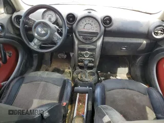 2012 MINI Countryman z VIN WMWZB3C58CWM02972, wystawiony jako Copart lot #58654165 z przebiegiem Nie podano mil oraz Czysty tytuł • Clean title. Historia ofert i sprzedaży dostępna na DreamBid. Obrazek 8.
