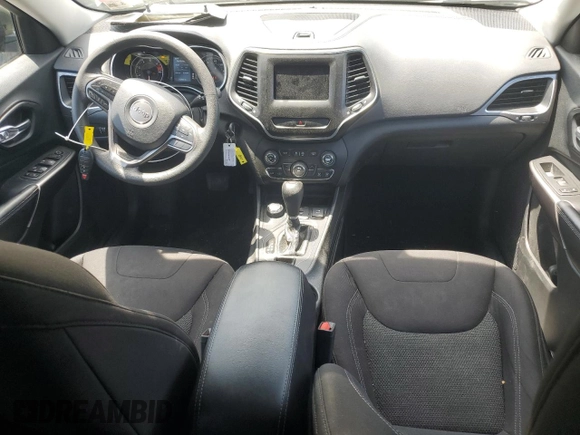 2020 Jeep Cherokee Latitude z VIN 1C4PJMCB3LD651555, wystawiony jako Copart lot #56543045 z przebiegiem 110 966 mil mil oraz Szkoda całkowita • Salvage title. Historia ofert i sprzedaży dostępna na DreamBid. Obrazek 8.