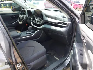 2023 Toyota Highlander L with VIN 5TDKDRAH8PS019733, listed as a IAAI auction lot 42459336 with 11,278 mi miles and . Bid and sale history available at DreamBid. Image 5.