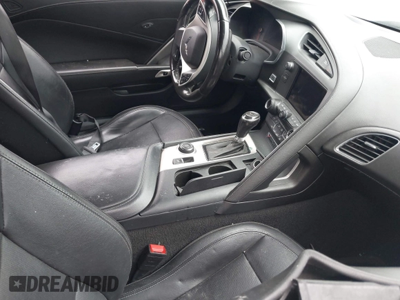 2019 Chevrolet Corvette 1LT z VIN 1G1YB2D76K5112204, wystawiony jako IAAI lot #42215657 z przebiegiem Nie podano mil oraz . Historia ofert i sprzedaży dostępna na DreamBid. Obrazek 5.