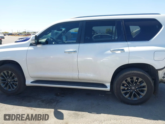 2021 Lexus GX 460 Premium z VIN JTJAM7BX2M5272499, wystawiony jako IAAI lot #42014680 z przebiegiem 90 550 mil mil oraz . Historia ofert i sprzedaży dostępna na DreamBid. Obrazek 15.