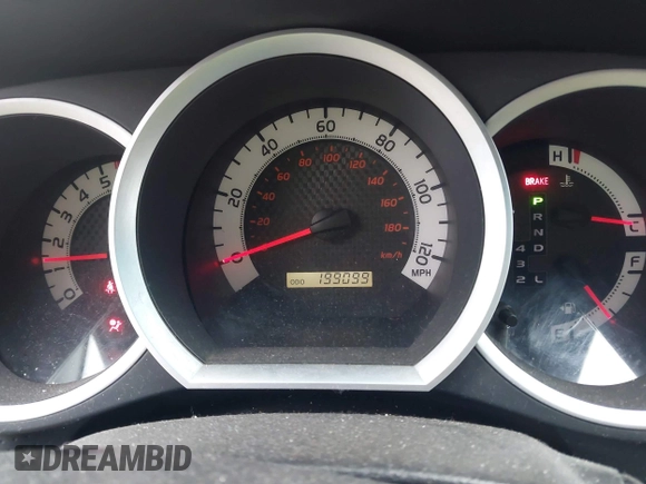 2011 Toyota Tacoma with VIN 3TMLU4EN1BM070300, listed as a IAAI auction lot 41710119 with 199,099 mi miles and . Bid and sale history available at DreamBid. Image 7.