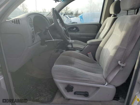 2007 Chevrolet TrailBlazer LS with VIN 1GNDT13S172103848, listed as a Copart auction lot 46151165 with 152,640 mi miles and Salvage Title. Bid and sale history available at carsss.com. Image 7.