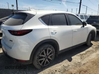 2017 Mazda CX-5 Grand Touring with VIN JM3KFBDL0H0194703, listed as a Copart auction lot 47230595 with 192,328 mi miles and Clean Title. Bid and sale history available at carsss.com. Image 3.