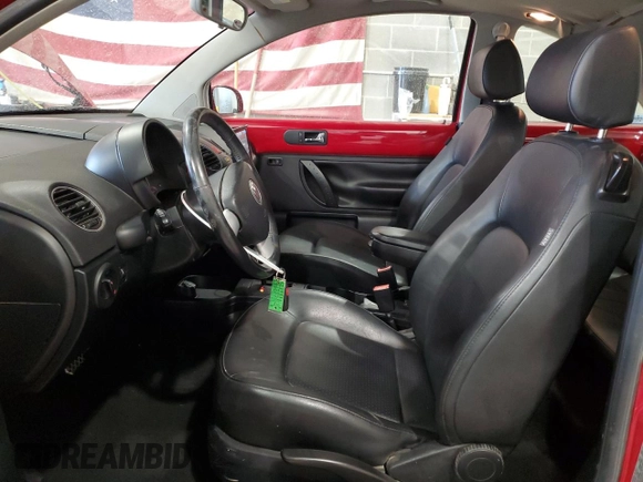2010 Volkswagen Beetle with VIN 3VWRG3AG9AM017620, listed as a Copart auction lot 51446945 with 120,133 mi miles and Salvage title. Bid and sale history available at DreamBid. Image 7.