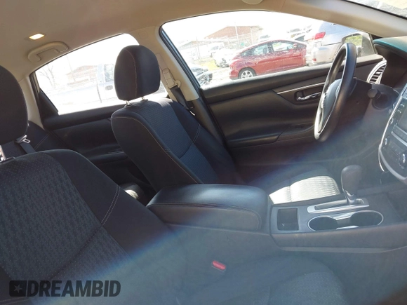 2016 Nissan Altima SR z VIN 1N4AL3AP8GC129725, wystawiony jako IAAI lot #41978789 z przebiegiem 44 144 mil mil oraz . Historia ofert i sprzedaży dostępna na DreamBid. Obrazek 5.